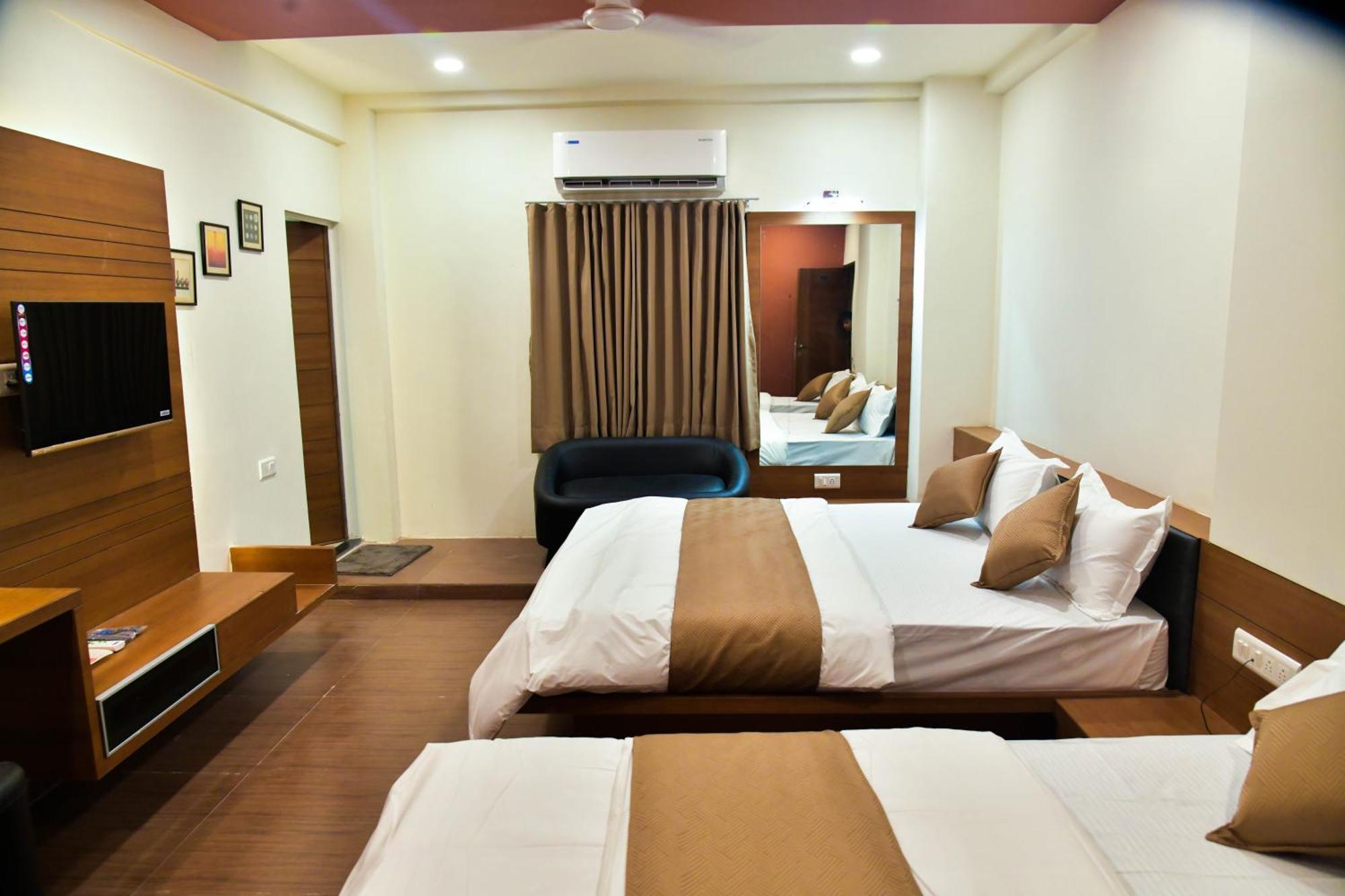 Hotel Ashooka Inn 간디나가르 외부 사진