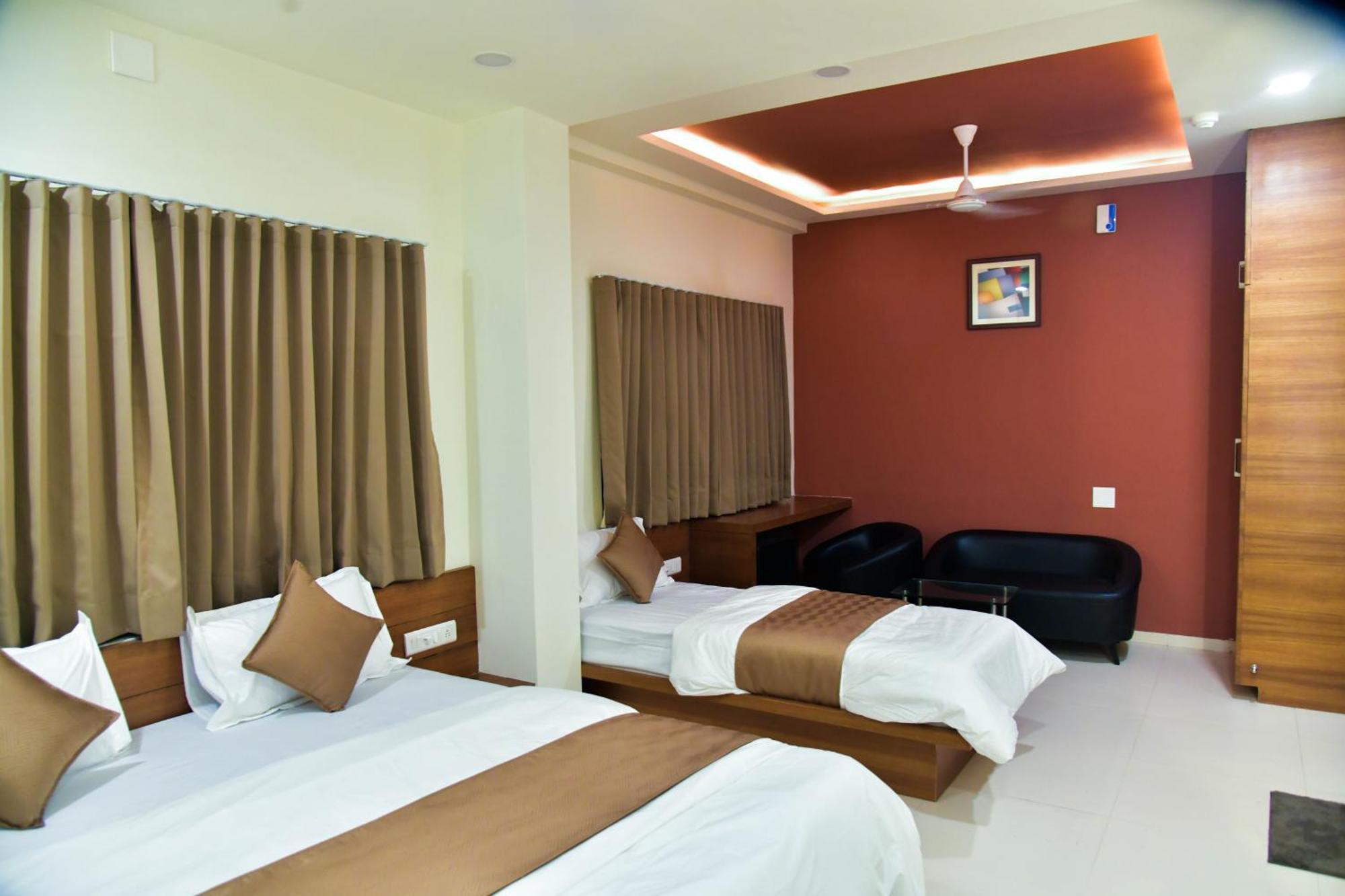 Hotel Ashooka Inn 간디나가르 외부 사진