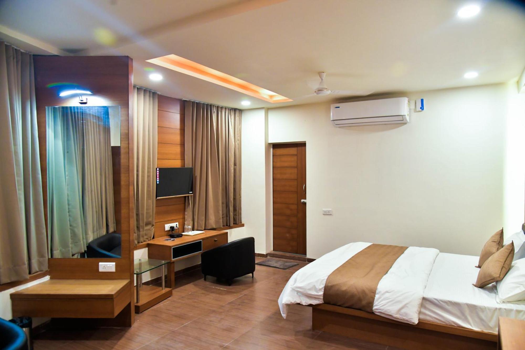 Hotel Ashooka Inn 간디나가르 외부 사진