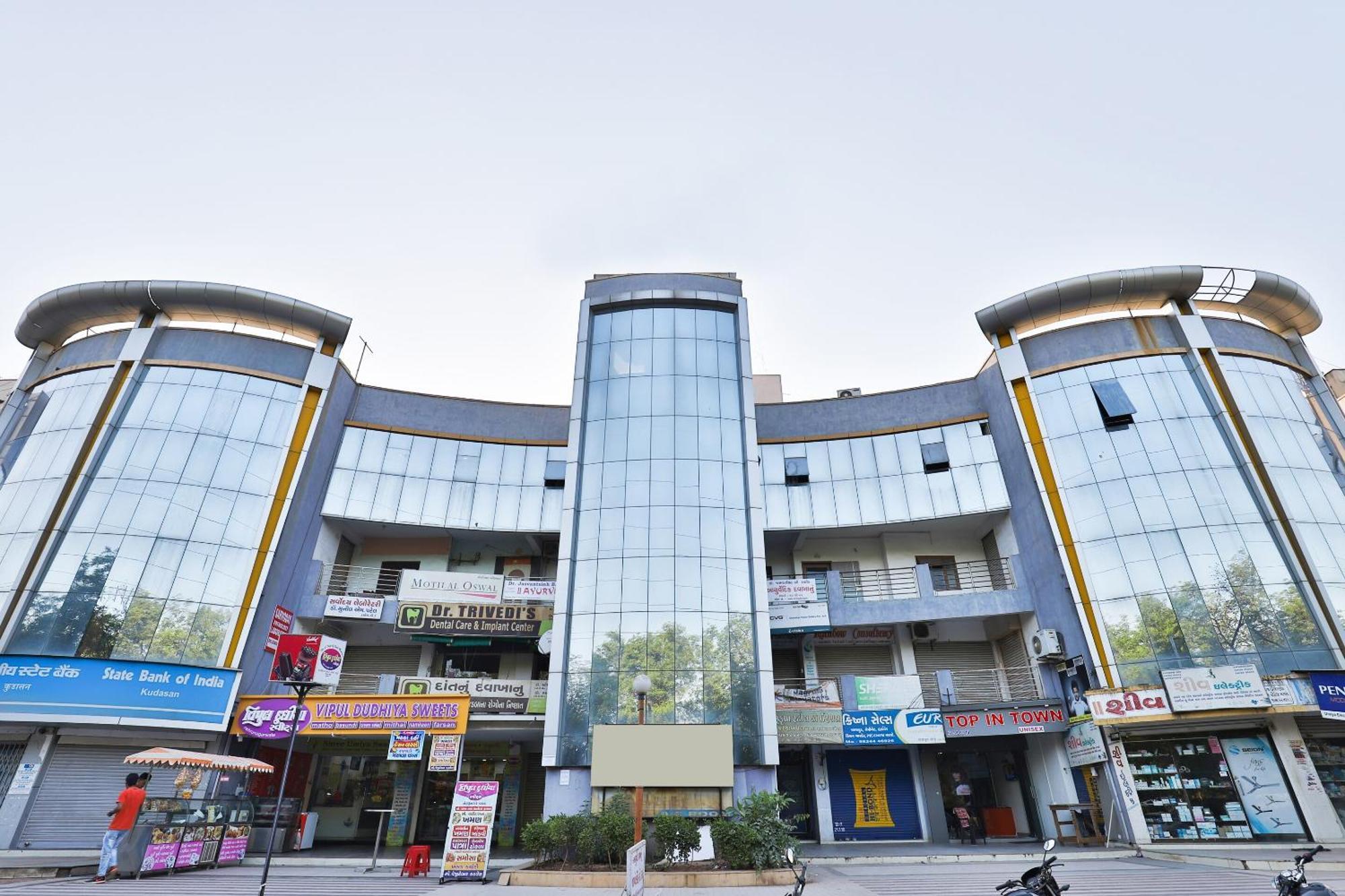 Hotel Ashooka Inn 간디나가르 외부 사진